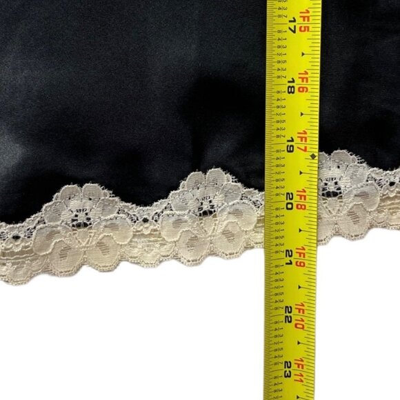 One Step Up Y2K Style Camisole Tank Top Black w/ Lace Trim Size Juniors Medium - Picture 7 of 11